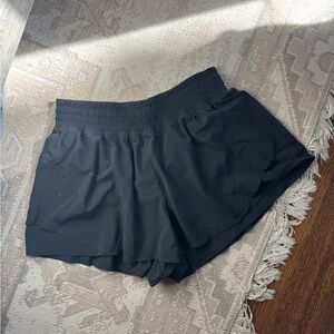 Lululemon Black shake it out shorts Women's Athletic Shorts